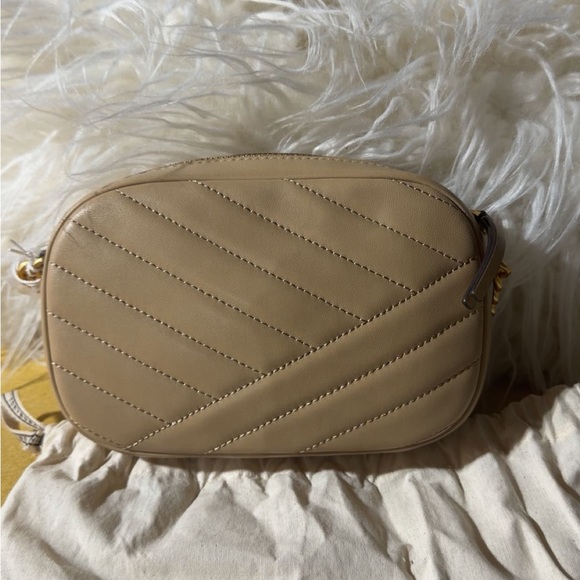 Tory Burch Beige Quilted Crossbody Bag - Picture 4 of 4